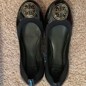Black Tory Burch Caroline Flats